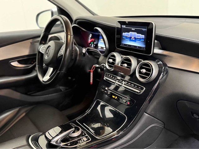 Mercedes-benz - glc-klasse - personenauto - 2015 - afbeelding 3 van  36