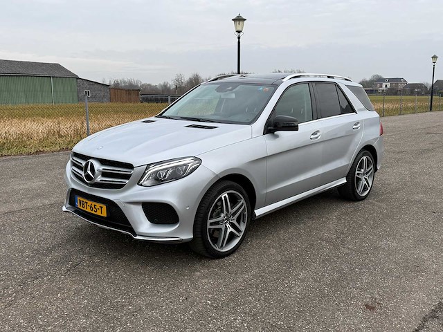 Mercedes-benz - gle 350d - bedrijfswagen - afbeelding 1 van  40