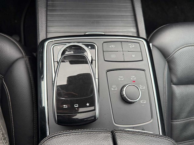 Mercedes-benz - gle 350d - bedrijfswagen - afbeelding 36 van  40