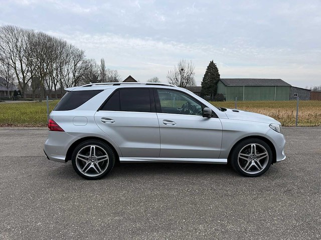 Mercedes-benz - gle 350d - bedrijfswagen - afbeelding 6 van  40