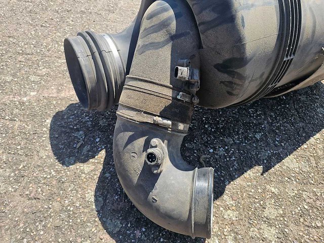 Mercedes-benz - luchtfilterhuis - afbeelding 5 van  6