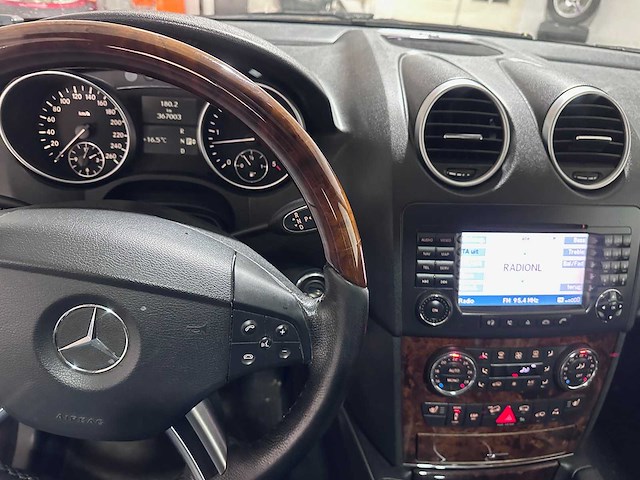 Mercedes-benz - m-klasse - 320 cdi - 89-xg-pj - afbeelding 25 van  25