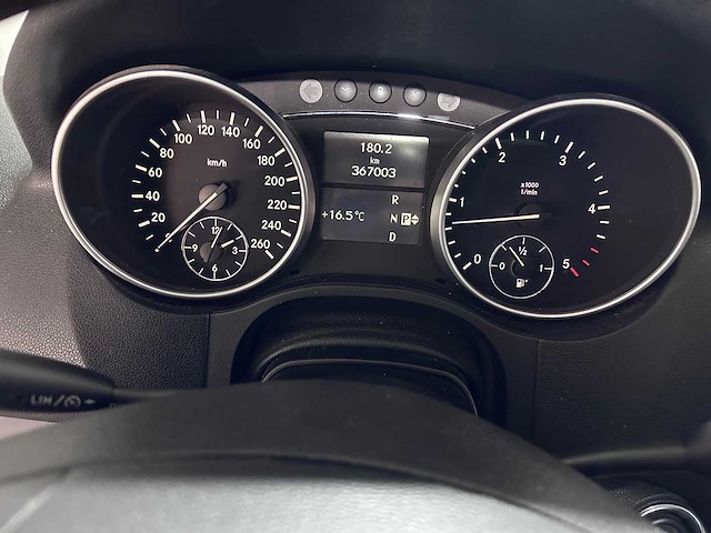 Mercedes-benz - m-klasse - 320 cdi - car - afbeelding 2 van  25