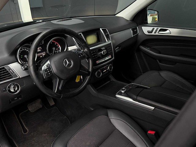 Mercedes-benz - m-klasse - 350 bluetec - car - 2015|j-385-jp|iaw - afbeelding 13 van  30