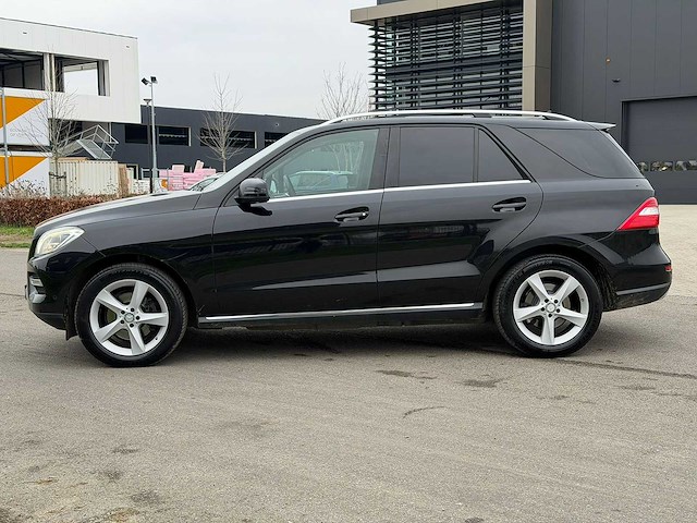 Mercedes-benz - m-klasse - 350 bluetec - car - 2015|j-385-jp|iaw - afbeelding 12 van  30
