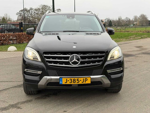 Mercedes-benz - m-klasse - 350 bluetec - car - 2015|j-385-jp|iaw - afbeelding 28 van  30
