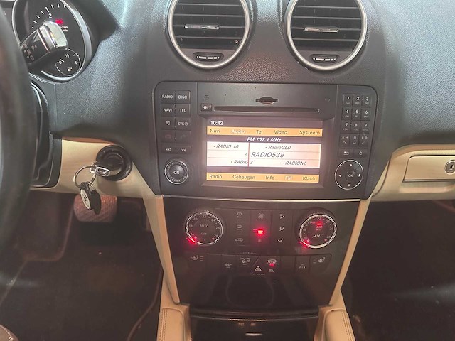 Mercedes-benz - m-klasse - 350 cdi prestige - 89-pbk-4- 2011 - afbeelding 11 van  16