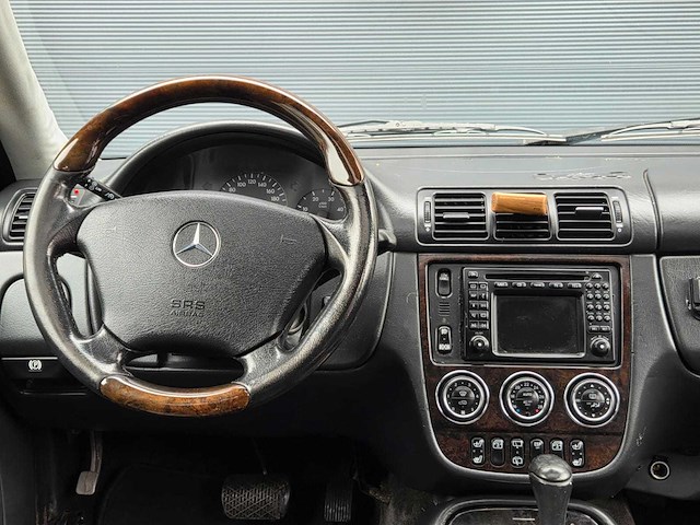 Mercedes-benz - m-klasse - 400 cdi - 205 van 400 limited - v8 - 02-lp-dr - 2002 - afbeelding 4 van  22