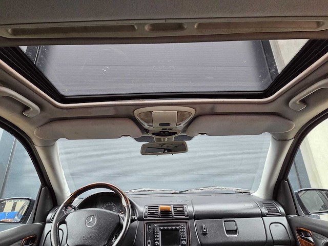 Mercedes-benz - m-klasse - 400 cdi - 205 van 400 limited - v8 - 02-lp-dr - 2002 - afbeelding 9 van  22