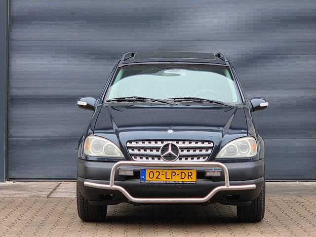 Mercedes-benz - m-klasse - 400 cdi - 205 van 400 limited - v8 - 02-lp-dr - 2002 - afbeelding 12 van  22