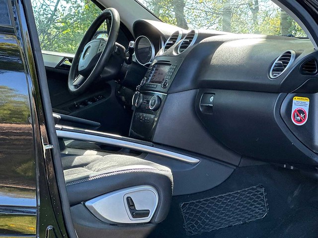 Mercedes-benz - m-klasse - 420 cdi - bedrijfswagen - v-236-gn - afbeelding 11 van  24