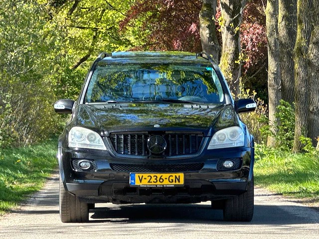 Mercedes-benz - m-klasse - 420 cdi - bedrijfswagen - v-236-gn - afbeelding 23 van  24