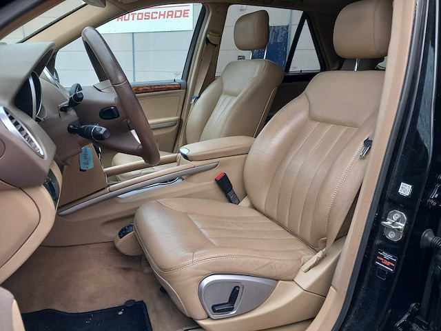 Mercedes-benz - m-klasse - 420 cdi edition 10 - personenauto - afbeelding 23 van  27