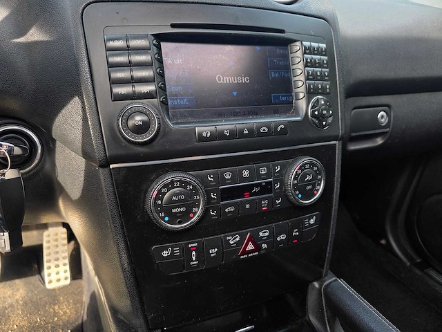 Mercedes-benz - m-klasse - 420 cdi v8 - 4matic - luchtvering - bedrijfswagen - v-236-gn - afbeelding 4 van  18