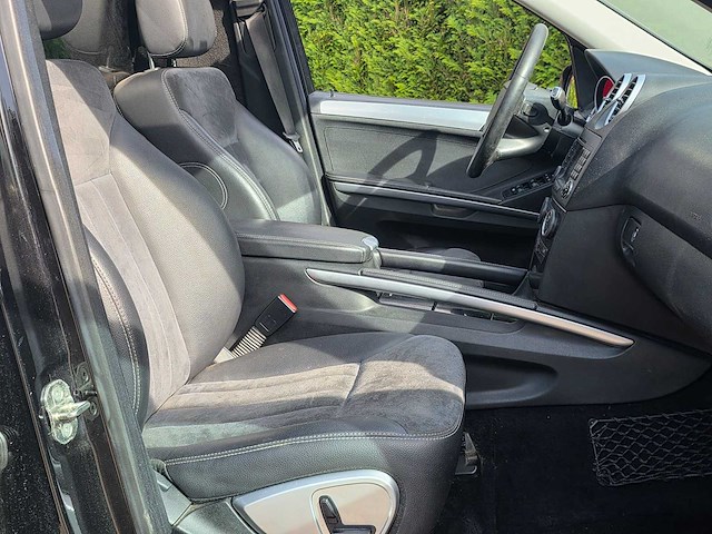Mercedes-benz - m-klasse - 420 cdi v8 - 4matic - luchtvering - bedrijfswagen - v-236-gn - afbeelding 7 van  18