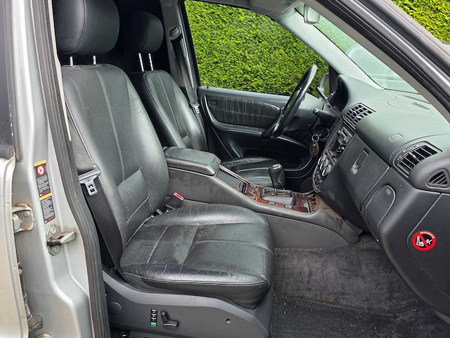 Mercedes-benz - m-klasse - ml 270 cdi - bedrijfswagen - vv-800-z - afbeelding 3 van  13