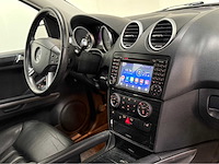 Mercedes-benz - m-klasse - ml 350 - personenauto - 2005 - afbeelding 4 van  31