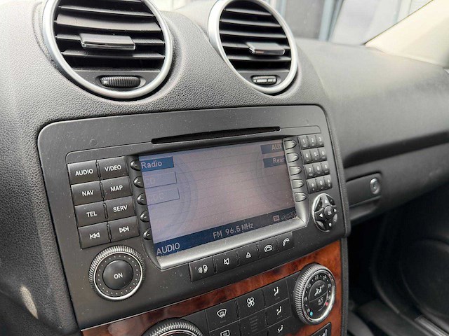Mercedes-benz - m-klasse 350 - personenauto - 2005 - afbeelding 3 van  25
