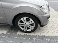 Mercedes-benz - m-klasse 350 - personenauto - 2005 - afbeelding 15 van  25