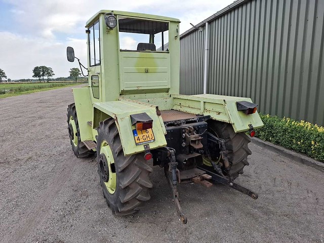 Mercedes-benz - mb trac 800 - vierwielaangedreven landbouwtractor - afbeelding 7 van  9