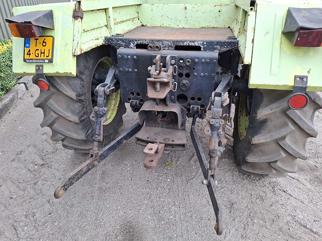 Mercedes-benz - mb trac 800 - vierwielaangedreven landbouwtractor - afbeelding 6 van  9