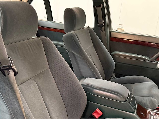 Mercedes-benz - s-klasse - 400 se - oldtimer - 1993 - afbeelding 8 van  22