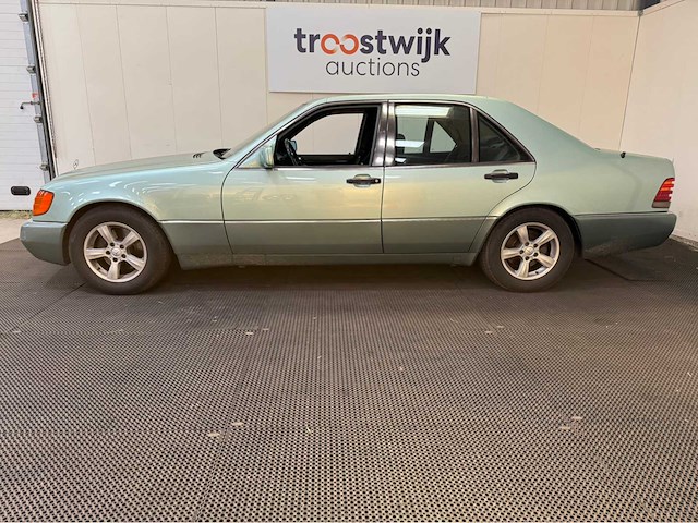 Mercedes-benz - s-klasse - 400 se - oldtimer - 1993 - afbeelding 17 van  22