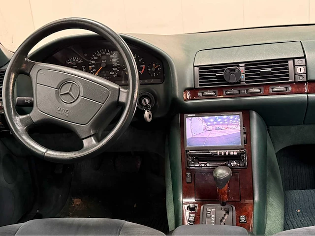 Mercedes-benz - s-klasse - 400 se - oldtimer - 1993 - afbeelding 10 van  32
