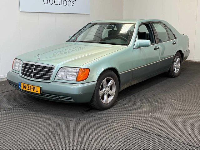 Mercedes-benz - s-klasse - 400 se - oldtimer - 1993 - afbeelding 12 van  32