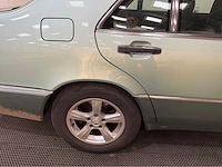 Mercedes-benz - s-klasse - 400 se - oldtimer - 1993 - afbeelding 25 van  32