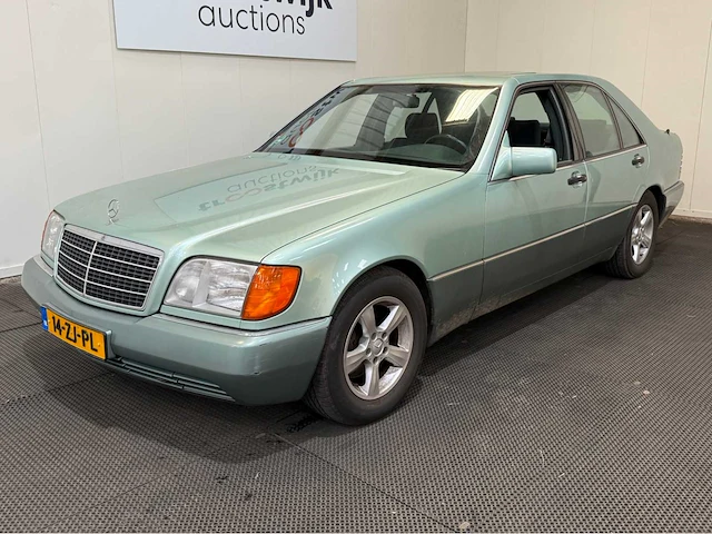 Mercedes-benz - s-klasse - 400 se - oldtimer - 1993 - afbeelding 23 van  32