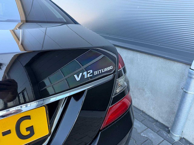 Mercedes-benz - s-klasse - v12 600 - lang - personenauto - 2006 - afbeelding 10 van  33