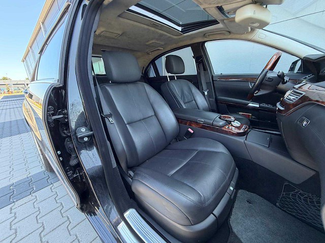Mercedes-benz - s-klasse - v12 600 - lang - personenauto - 2006 - afbeelding 3 van  18
