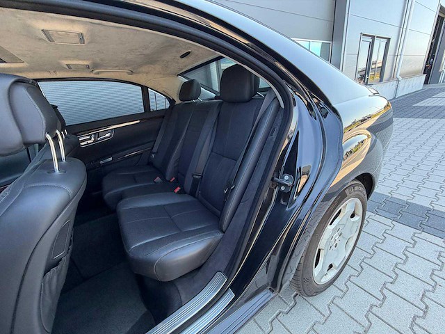 Mercedes-benz - s-klasse - v12 600 - lang - personenauto - 2006 - afbeelding 7 van  18