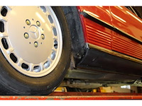 Mercedes benz - sl - 560 - car - 1986 - afbeelding 26 van  97