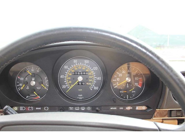 Mercedes benz - sl - 560 - car - 1986 - afbeelding 63 van  97