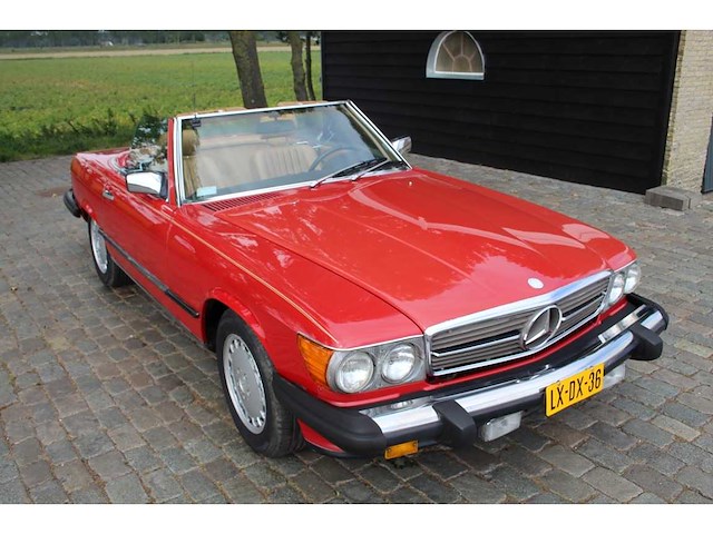 Mercedes benz - sl - 560 - car - 1986 - afbeelding 56 van  97
