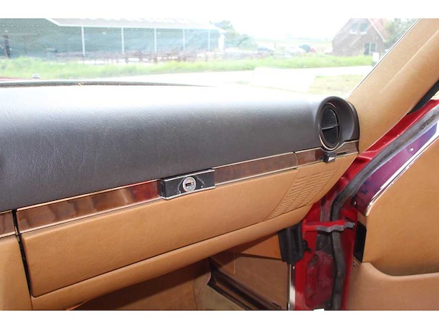 Mercedes benz - sl - 560 - car - 1986 - afbeelding 68 van  97