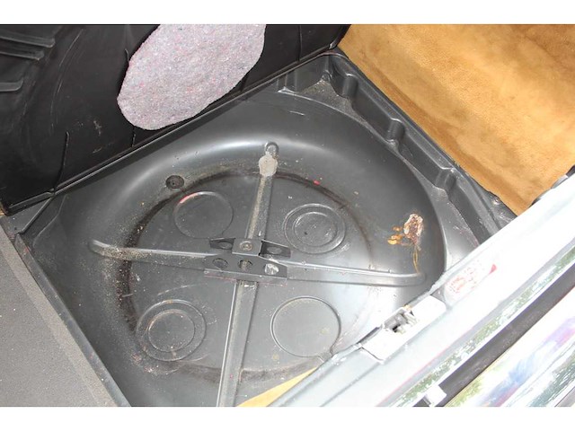 Mercedes benz - sl - 560 - car - 1986 - afbeelding 81 van  97