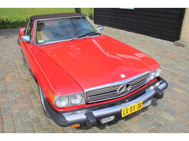Mercedes benz - sl - 560 - car - 1986 - afbeelding 8 van  97