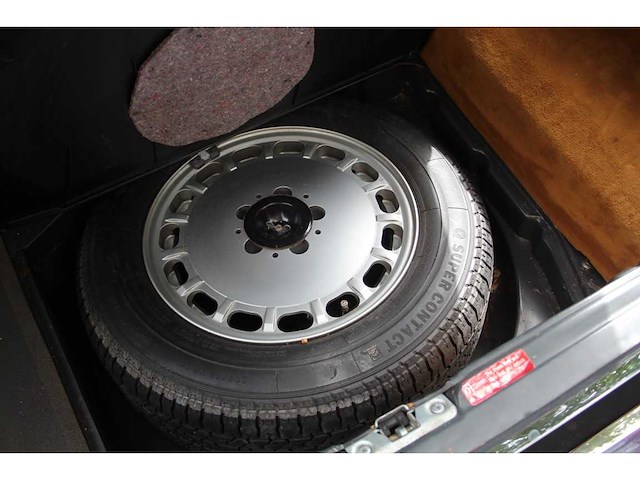 Mercedes benz - sl - 560 - car - 1986 - afbeelding 79 van  97