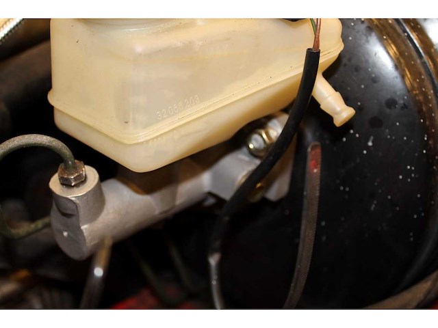 Mercedes benz - sl - 560 - car - 1986 - afbeelding 20 van  97