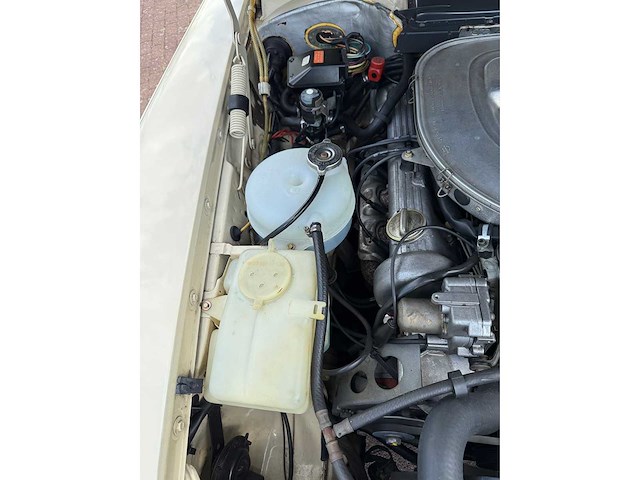 Mercedes-benz - sl-klasse - 380 sl - car - afbeelding 25 van  57