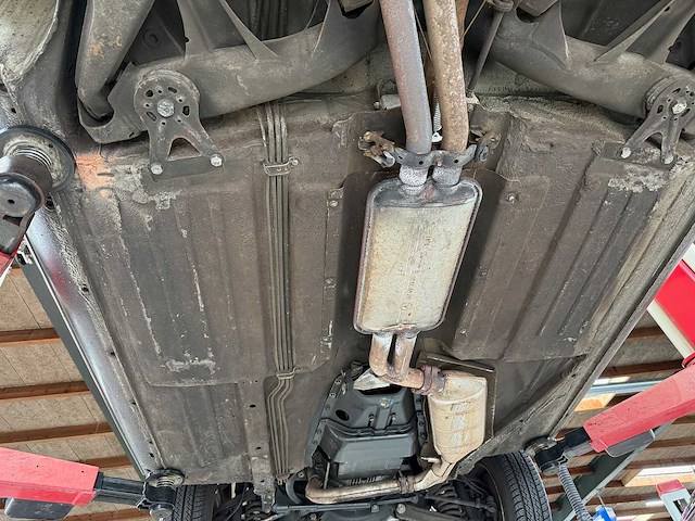 Mercedes-benz - sl-klasse - 380 sl - car - afbeelding 31 van  57