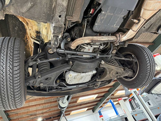 Mercedes-benz - sl-klasse - 380 sl - car - afbeelding 32 van  57