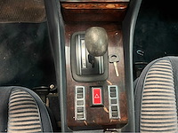 Mercedes-benz - sl-klasse - 380 slc - oldtimer - 1981 - afbeelding 4 van  36