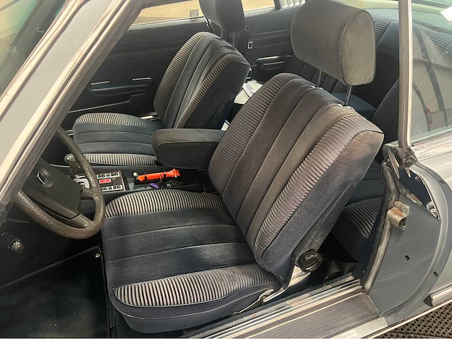 Mercedes-benz - sl-klasse - 380 slc - oldtimer - 1981 - afbeelding 5 van  36