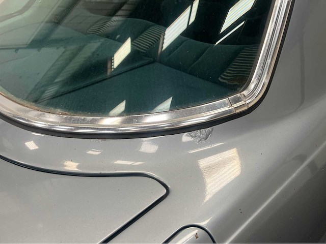 Mercedes-benz - sl-klasse - 380 slc - oldtimer - 1981 - afbeelding 27 van  36