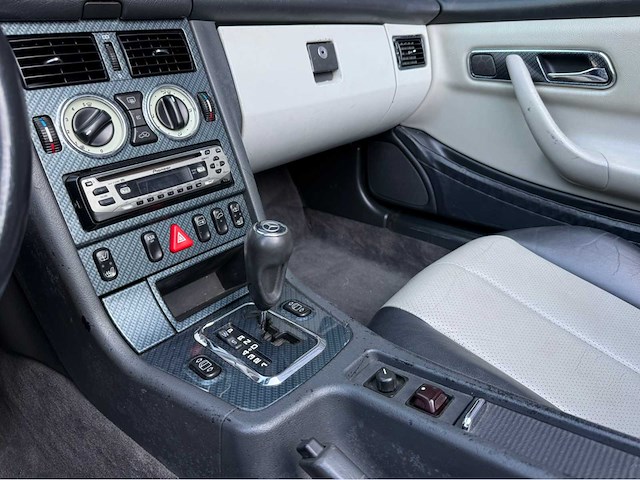 Mercedes-benz - slk-klasse - 230 k. - personenauto - 1998 - afbeelding 12 van  28