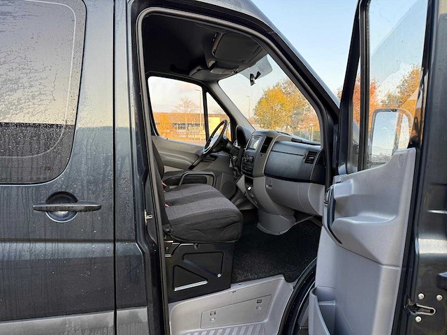 Mercedes-benz - sprinter - 209 2.2 cdi 366 hddc - bedrijfswagen - afbeelding 21 van  23